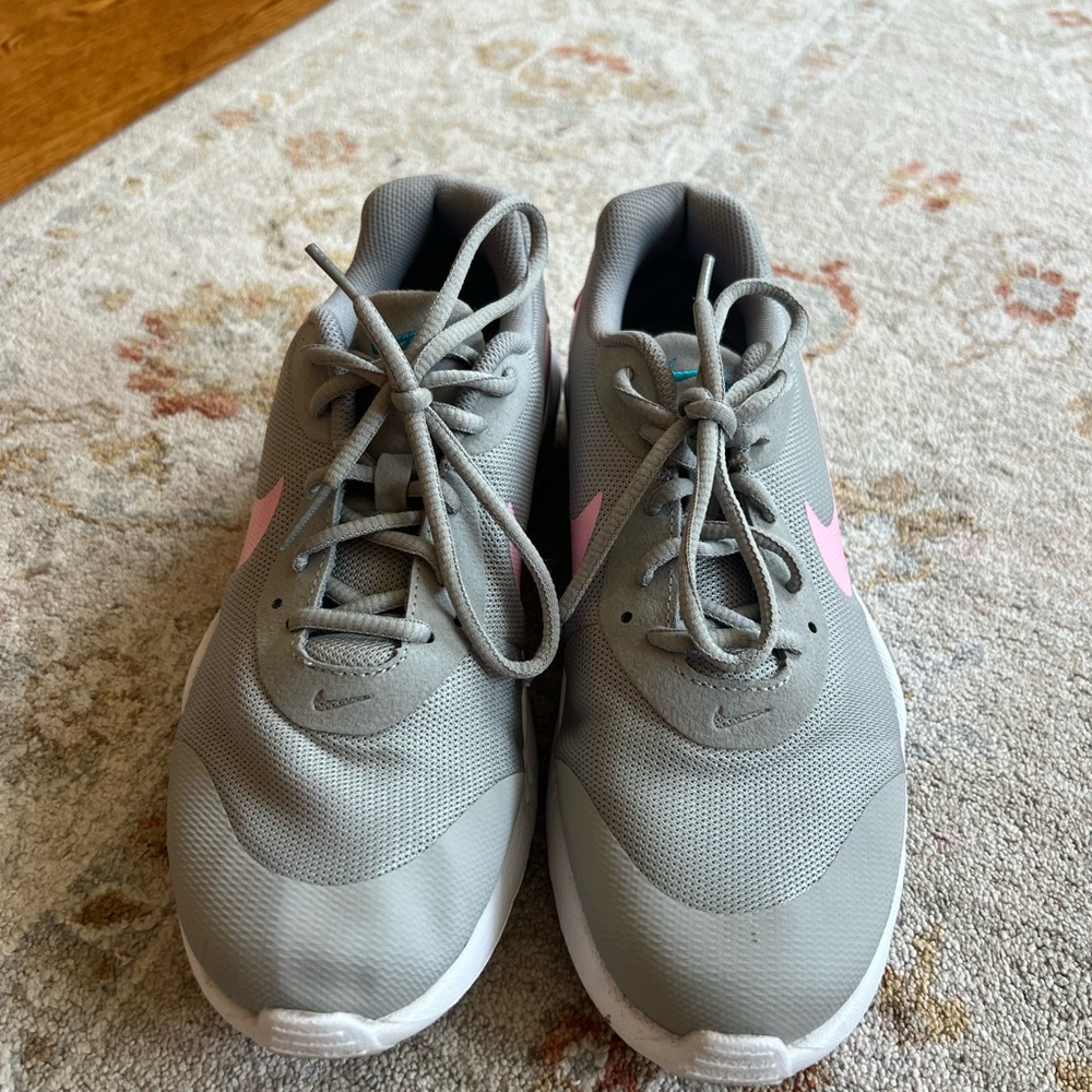 Nike Air kids size 7